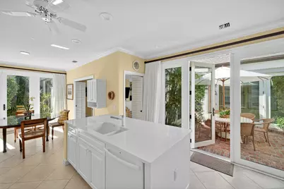 625 Riomar Drive, Vero Beach, FL 32963 - Photo 23