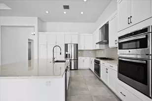 9949 Migration Pt, Palm Beach Gardens, FL 33412 - Photo 13