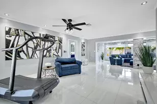 2260 NE 62nd St, Fort Lauderdale, FL 33308 - Photo 3