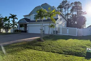 2300 SW Abalon Cir, Port Saint Lucie, FL 34953 - Photo 29