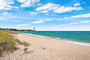 1792 Bay Dr, Pompano Beach, FL 33062 - Photo 45