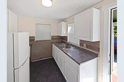 518 N 15th Street, Fort Pierce, FL 34950 - Photo 5