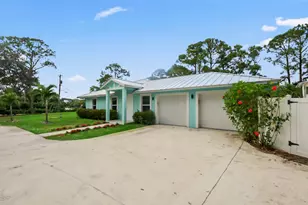 15242 69th Trail N, Palm Beach Gardens, FL 33418 - Photo 3