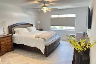 237 Seabreeze Cir, Jupiter, FL 33477 - Photo 13