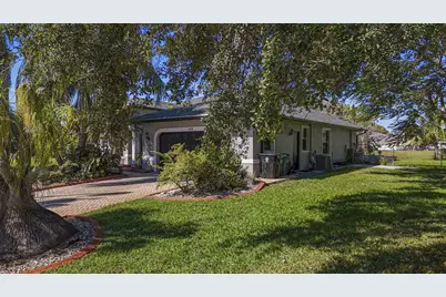 140 SW Mark Court, Port Saint Lucie, FL 34953 - Photo 9