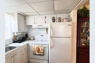 148 Bedford F, West Palm Beach, FL 33417 - Photo 7