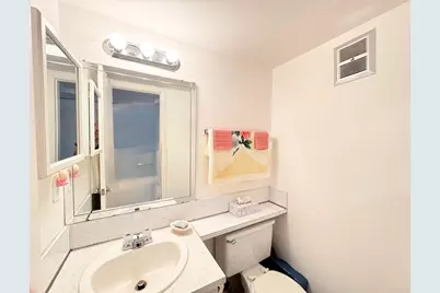 148 Bedford F, West Palm Beach, FL 33417 - Photo 11