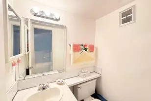 148 Bedford F, West Palm Beach, FL 33417 - Photo 11