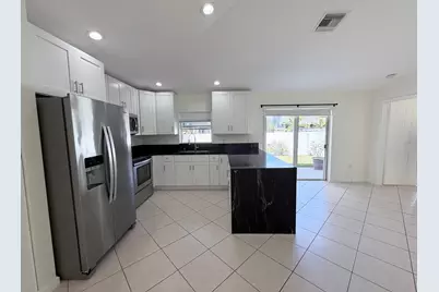 6196 Azalea Circle, West Palm Beach, FL 33415 - Photo 7