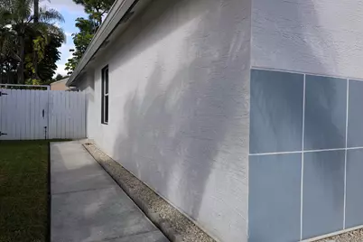 6196 Azalea Circle, West Palm Beach, FL 33415 - Photo 33