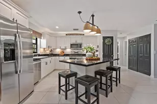 2186 SE Wild Meadow Cir, Port Saint Lucie, FL 34952 - Photo 13