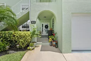 2186 SE Wild Meadow Cir, Port Saint Lucie, FL 34952 - Photo 7