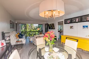 2550 Presidential Way, West Palm Beach, FL 33401 - Photo 5