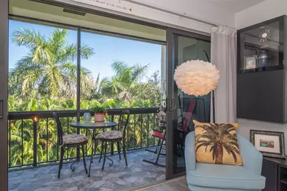 2550 Presidential Way #302, West Palm Beach, FL 33401 - Photo 9