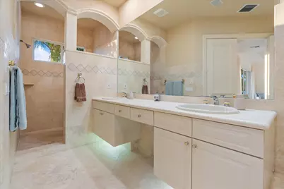 602 Oak Harbour Drive, Juno Beach, FL 33408 - Photo 35