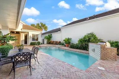 602 Oak Harbour Drive, Juno Beach, FL 33408 - Photo 11