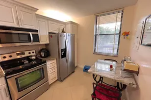 2660 Carambola Cir N, Coconut Creek, FL 33066 - Photo 15