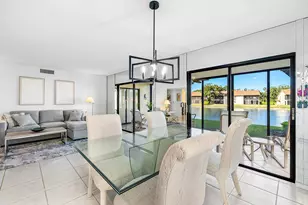 10423 S Circle Lake Dr, Boynton Beach, FL 33437 - Photo 7