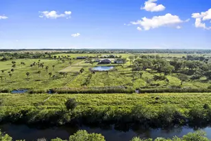 4044 Johnston Rd, Fort Pierce, FL 34951 - Photo 5