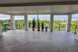 3100 N Palm Aire Dr, Pompano Beach, FL 33069 - Photo 23