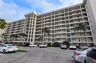 3100 N Palm Aire Dr, Pompano Beach, FL 33069 - Photo 1