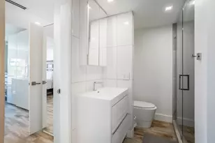 1839 Middle River Dr, Fort Lauderdale, FL 33305 - Photo 23