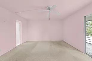 3037 Cambridge B, Deerfield Beach, FL 33442 - Photo 17