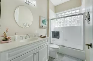 7982 SE Hempstead Cir, Hobe Sound, FL 33455 - Photo 29