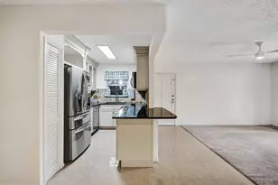 1050 NW 13th St, Boca Raton, FL 33486 - Photo 11