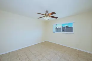 632 Snug Harbor Dr, Boynton Beach, FL 33435 - Photo 9