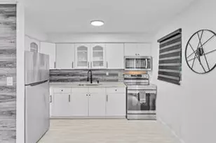 2747 Griffin Rd, Fort Lauderdale, FL 33312 - Photo 29