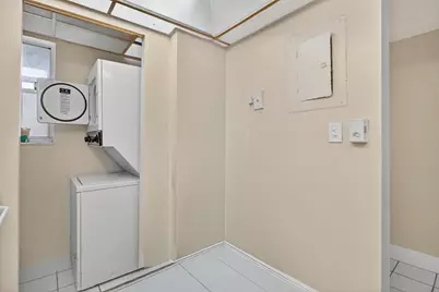 7820 S Colony Circle #109, Tamarac, FL 33321 - Photo 5