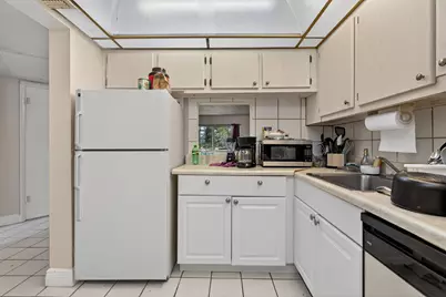 7820 S Colony Circle #109, Tamarac, FL 33321 - Photo 7