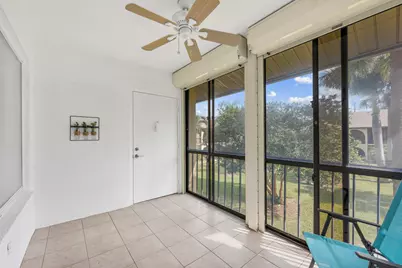 313 Pine Ridge Circle Circle #C-2, Greenacres, FL 33463 - Photo 9