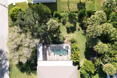 2142 SW Jaguar Avenue, Port Saint Lucie, FL 34953 - Photo 9