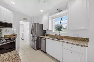 1035 SW Tamarrow Pl, Stuart, FL 34997 - Photo 15