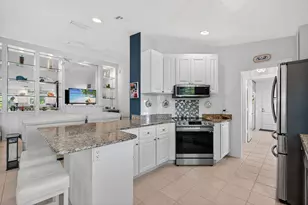 1035 SW Tamarrow Pl, Stuart, FL 34997 - Photo 7