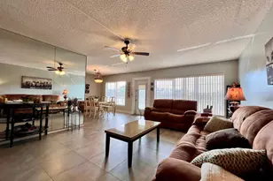 303 Wellington C, West Palm Beach, FL 33417 - Photo 5