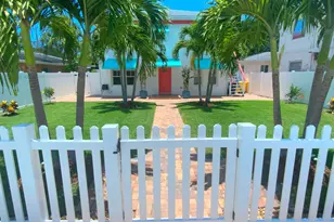 126 N Palmway, Lake Worth Beach, FL 33460 - Photo 3