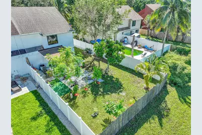 9056 Green Meadows Way, Palm Beach Gardens, FL 33418 - Photo 31