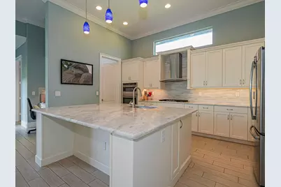 395 SW Sapphire Way SW, Vero Beach, FL 32968 - Photo 11