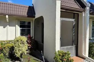 109 Lake Susan Dr, West Palm Beach, FL 33411 - Photo 5