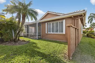 8070 Bellafiore Way, Boynton Beach, FL 33472 - Photo 37