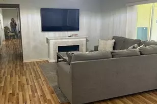 312 Knotty Pine Cir, Greenacres, FL 33463 - Photo 5