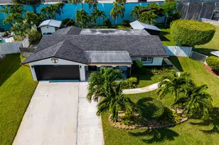 10339 Daphne Ave, Palm Beach Gardens, FL 33410 - Photo 3