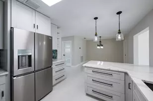 10339 Daphne Ave, Palm Beach Gardens, FL 33410 - Photo 9