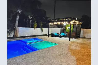 124 Davis Road, Palm Springs, FL 33461 - Photo 3