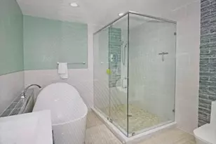 124 Davis Rd, Palm Springs, FL 33461 - Photo 15