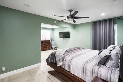 124 Davis Road, Palm Springs, FL 33461 - Photo 11