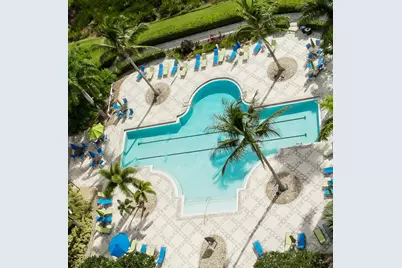 9009 Houndslake Court, Port Saint Lucie, FL 34986 - Photo 31